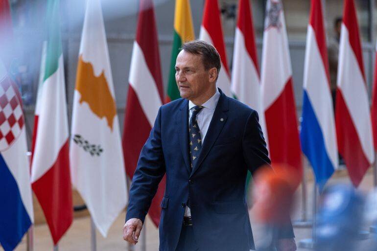 Radosław Sikorski à Bruxelles