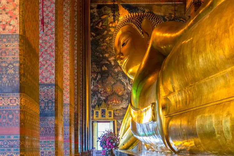 04. Admirez le Bouddha Couché