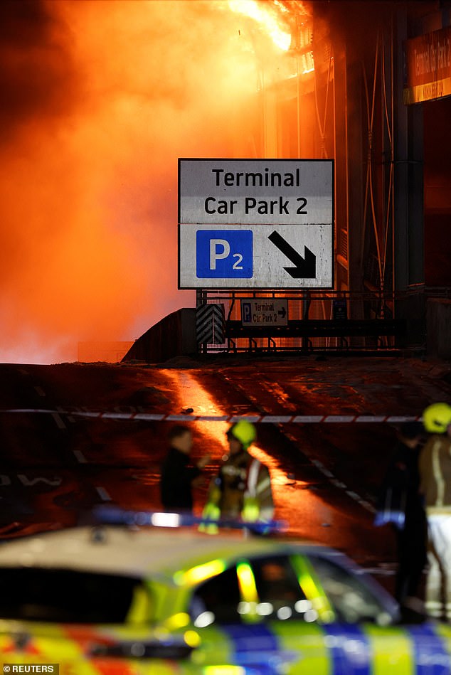 L'incendie a causé des dommages considérables au parking