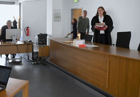 Jugement du tribunal du travail de Berlin-Brandenburg : obligation de paix