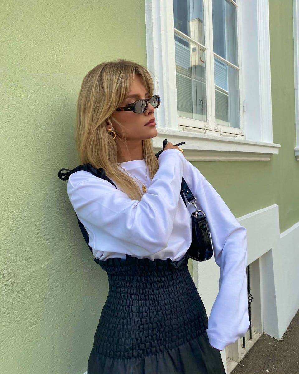 Look élégant sans trop de travail au sèche-cheveux.