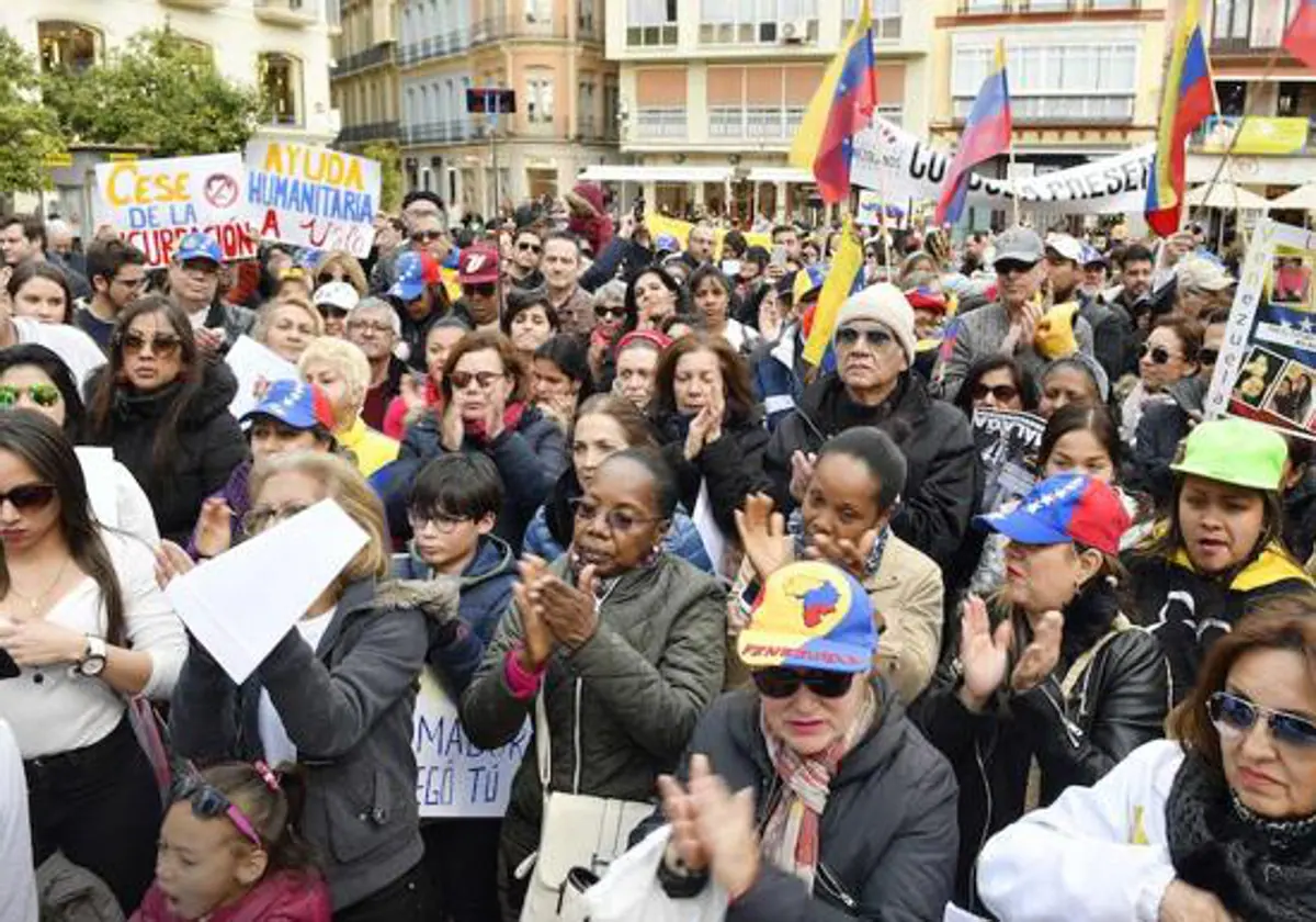 Concentration contre le régime de Venezuela à Málaga