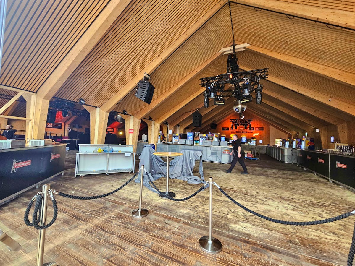Le Club Olma-Plaza