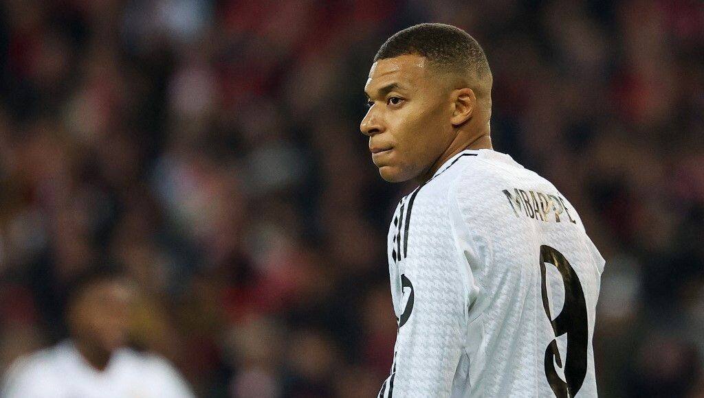 Kylian Mbappé est 'stupéfait' mais 'serein' car 'il n'a rien à se reprocher'