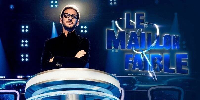 Vincent Dedienne joue les Pères Fouettards sur M6 dans Le Maillon faible.