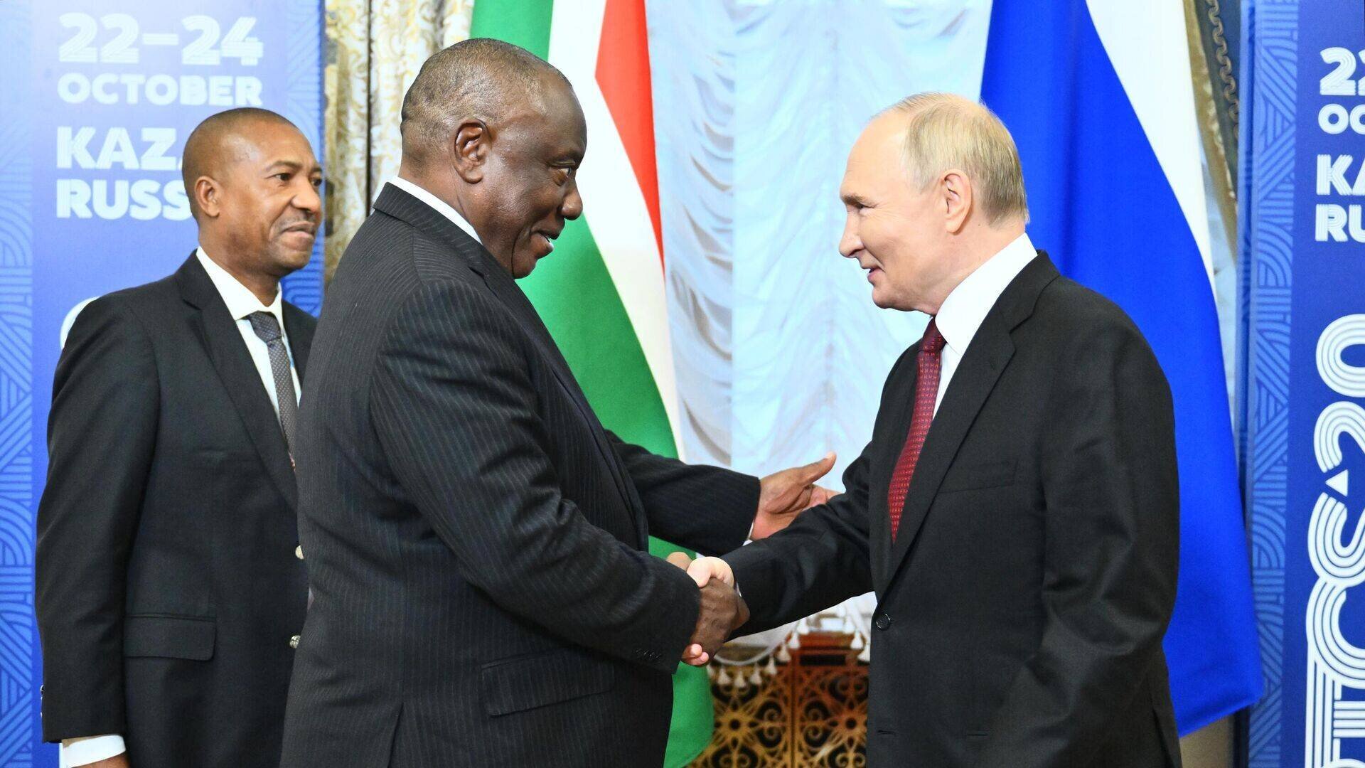 Cyril Ramaphosa et Vladimir Poutine lors du sommet des BRICS à Kazan