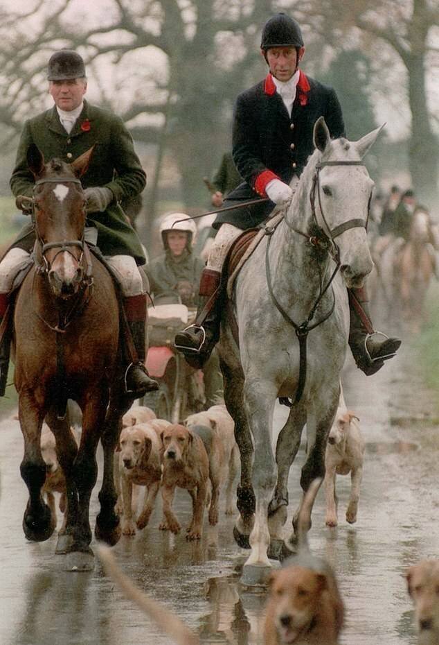 Charles et Farquhar étaient des habitués des pubs, partageant leurs soucis.