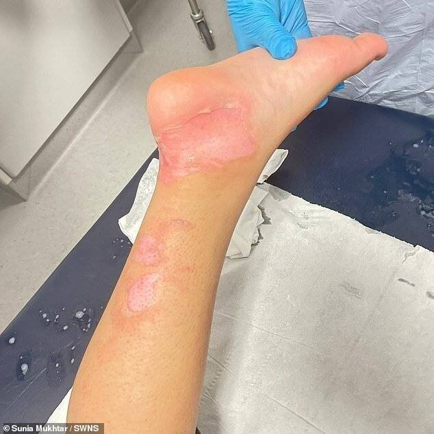 Ms Mukhtar a maintenant retiré sa fille de l'école car l'incident jouait constamment dans son esprit