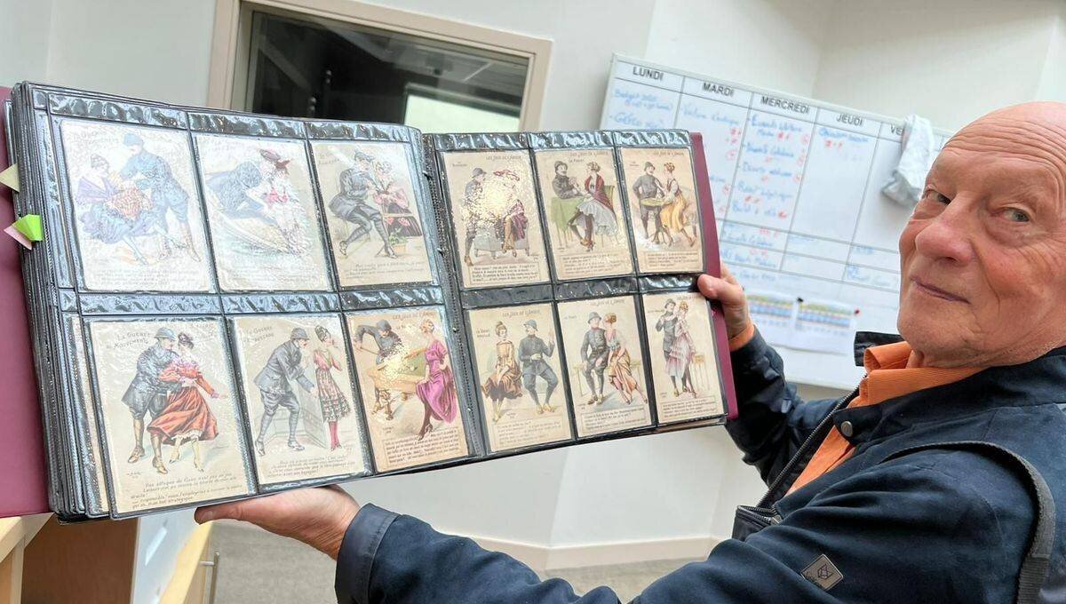 Raymond possède plus de 50000 cartes postales du début du XXè siècle.