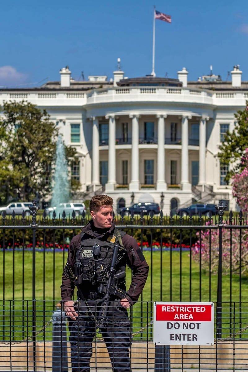 Le gouverneur de Washington met la garde nationale en alerte en raison de risques d'émeutes.