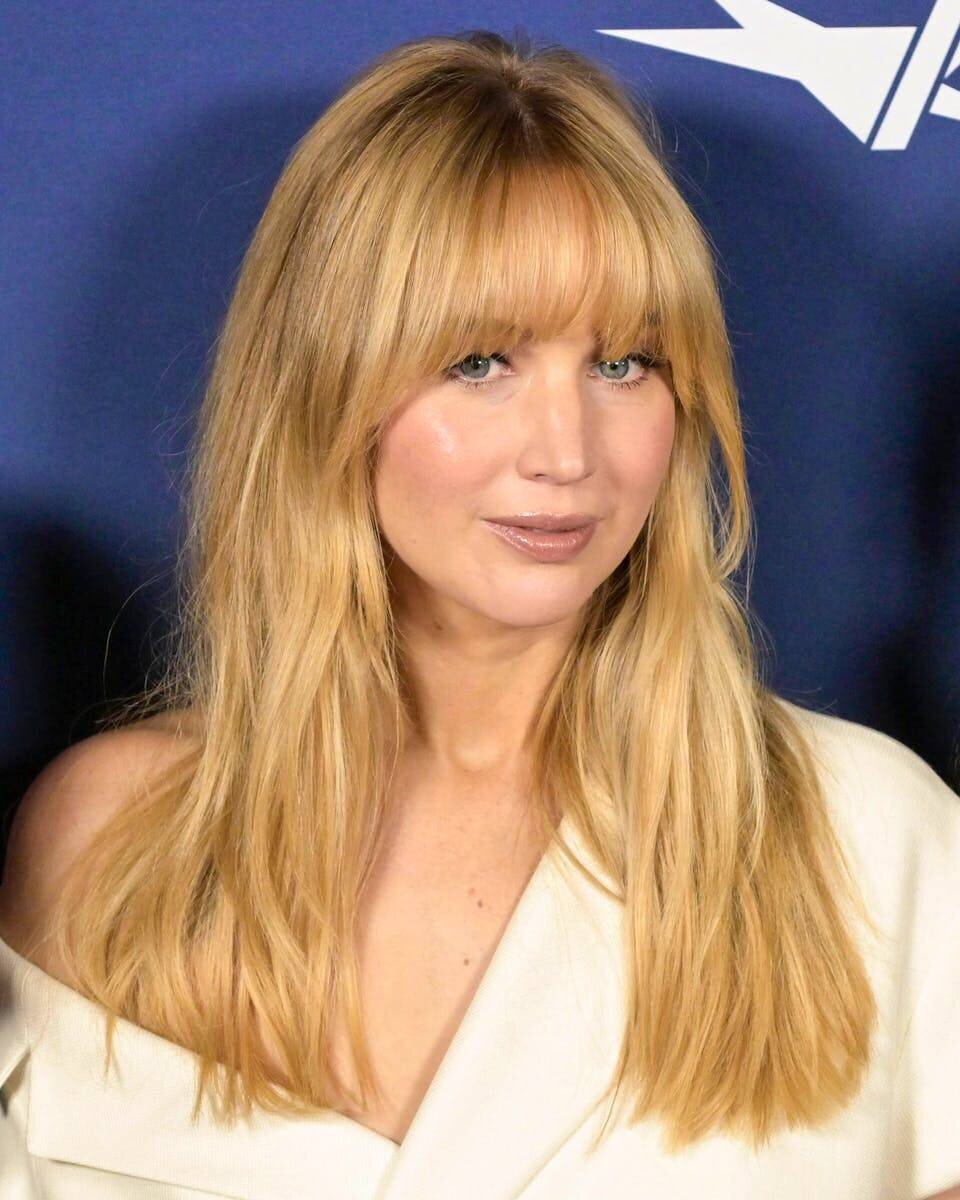 Jennifer Lawrence encourage les électeurs à soutenir Kamala Harris.