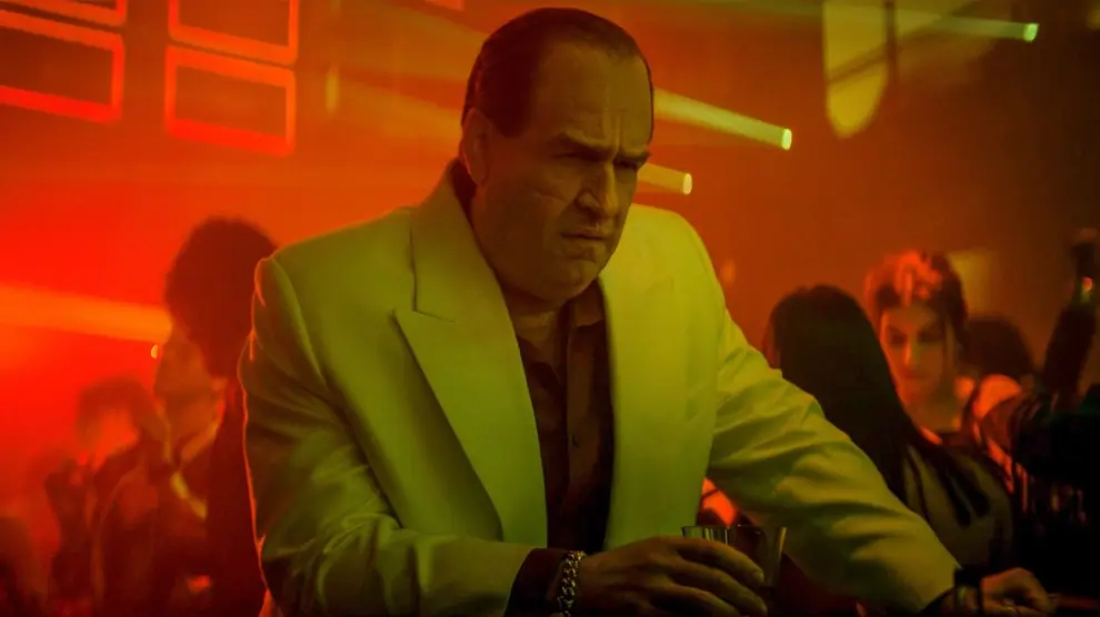 Colin Farrell dans El Pingüino