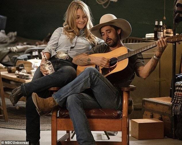 Ryan Bingham et Hassie Harrison