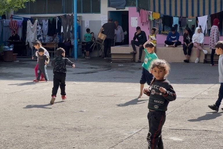 L'impact de la guerre sur les enfants inclut des dimensions psychologiques et physiques.