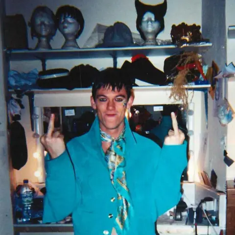 Luke Evans en coulisses