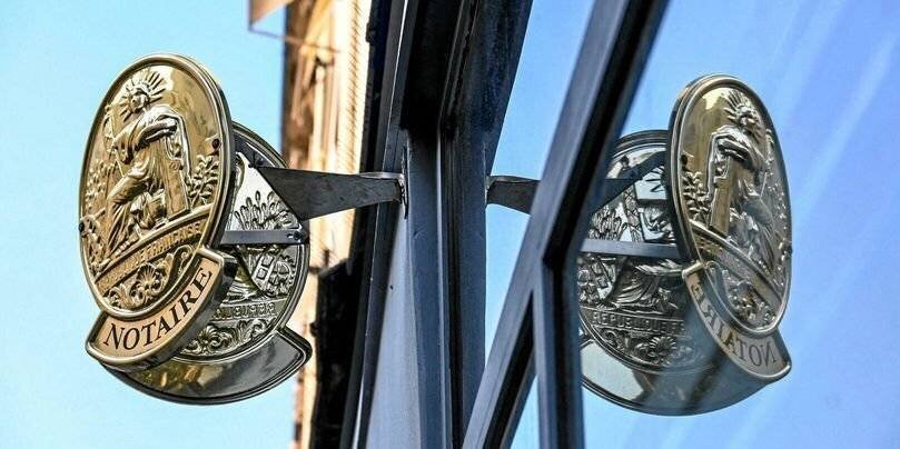 Michel Barnier propose d'augmenter les droits de mutation à titre onéreux, de 0,5 point pour trois ans (photo d'illustration).