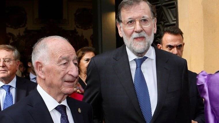 Mariano Rajoy à sa sortie de l'église