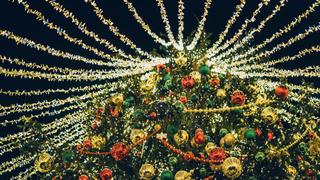 À Pomport, en Dordogne, le sapin de Noël est cette année installé la tête en bas. Photo d’illustration.