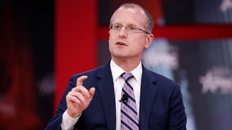 Brendan Carr, nouveau président de la FCC