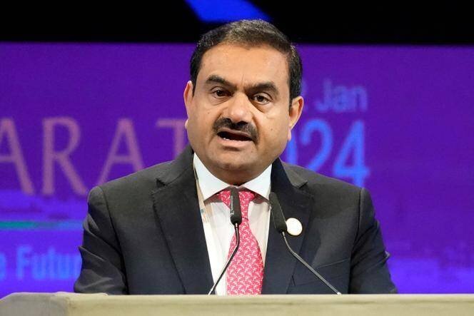 Gautam Adani à Gandhinagar, en Inde, le 10 janvier 2024.
