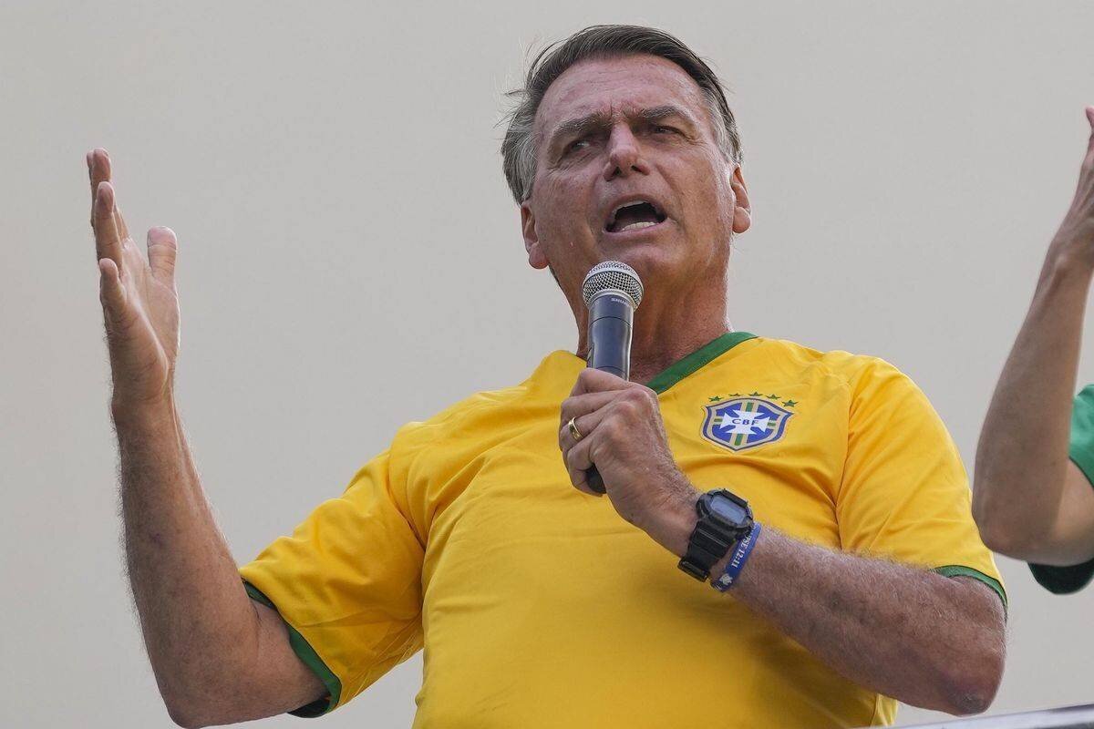 Jair Bolsonaro lors d'un rassemblement à Sao Paulo, Brésil, le 25 février 2024. (AP Photo/Andre Penner, File)