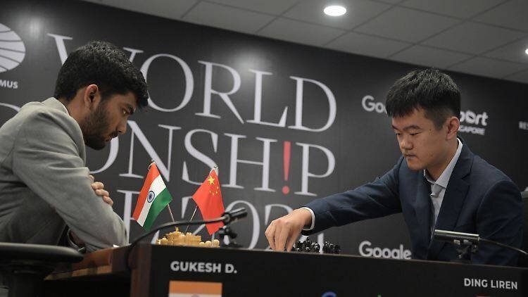Dommaraju Gukesh lors de la finale mondiale d'échecs
