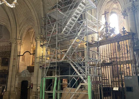 Andamios en restauración