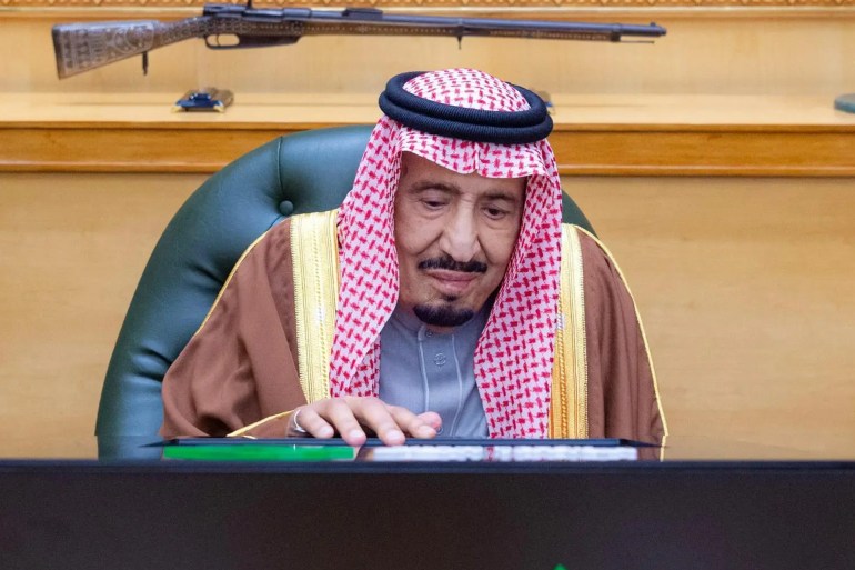 Le roi Salman lors de l'inauguration du projet de train de Riyad - Agence de presse saoudienne
