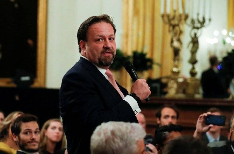 Sebastian Gorka lors d'un sommet des médias sociaux