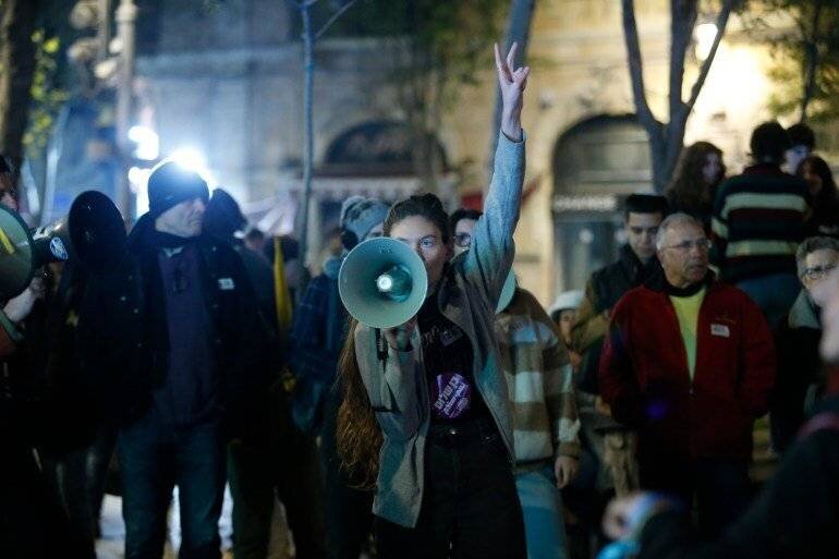 Mouvement des familles de prisonniers à Jérusalem, réclame un échange de prisonniers
