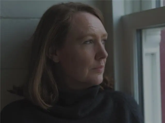 Hawkins se maneja con la novela sicológica.