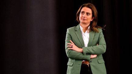 L'écologiste Marine Tondelier lors d'un débat à Toulouse, le 15 novembre 2024. (MARTIN BERTRAND / HANS LUCAS / AFP)