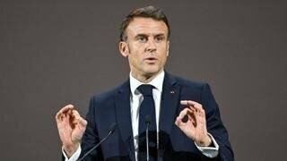 Emmanuel Macron répond à ceux qui appellent à sa démission