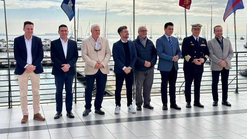 La présentation du Trofeo Armada, à la quelle a assisté le maire de San Javier, José Miguel Luengo.