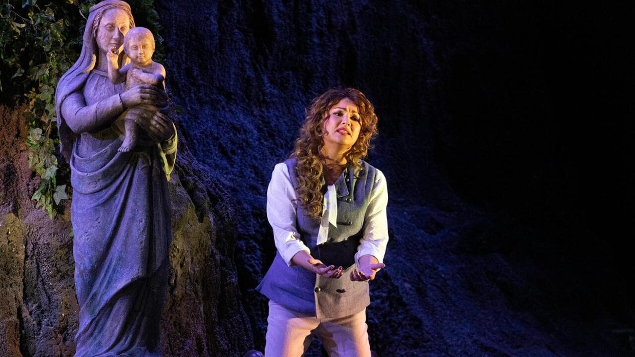 Applaudissements pour Netrebko