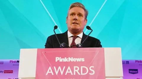 Keir Starmer lors des PinkNews Awards