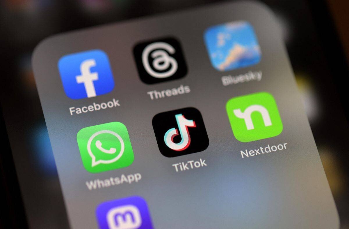 Logo de TikTok sur un téléphone iPhone