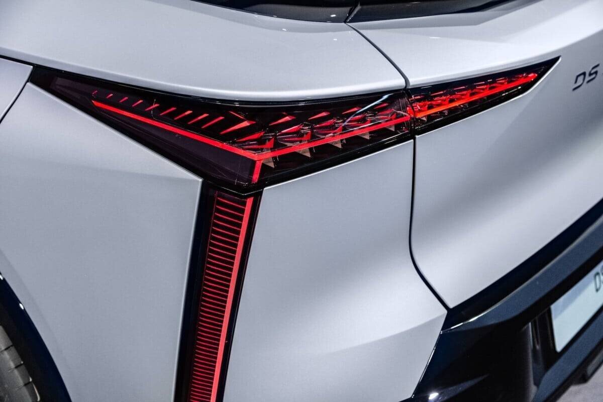 DS N°8 tableau de bord