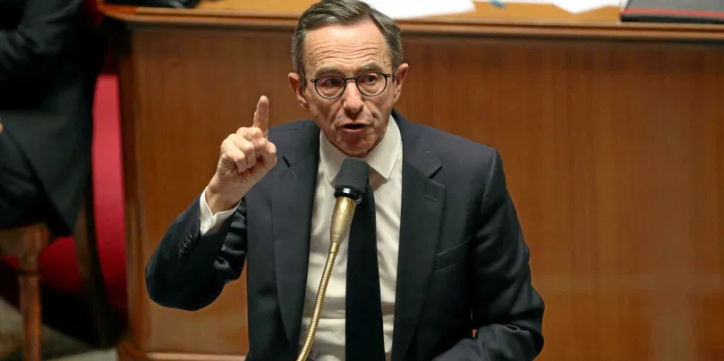 Bruno Retailleau s'est entretenu vendredi soir avec le nouveau Premier ministre, avec qui il devrait poursuivre les discussions « dans les jours qui viennent ».