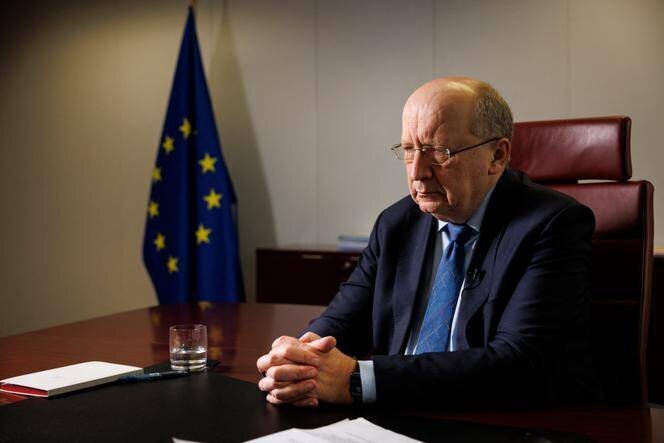 Le commissaire européen à la défense et à l’espace, le Lituanien Andrius Kubilius, au siège de la Commission européenne, à Bruxelles, le 6 décembre 2024.