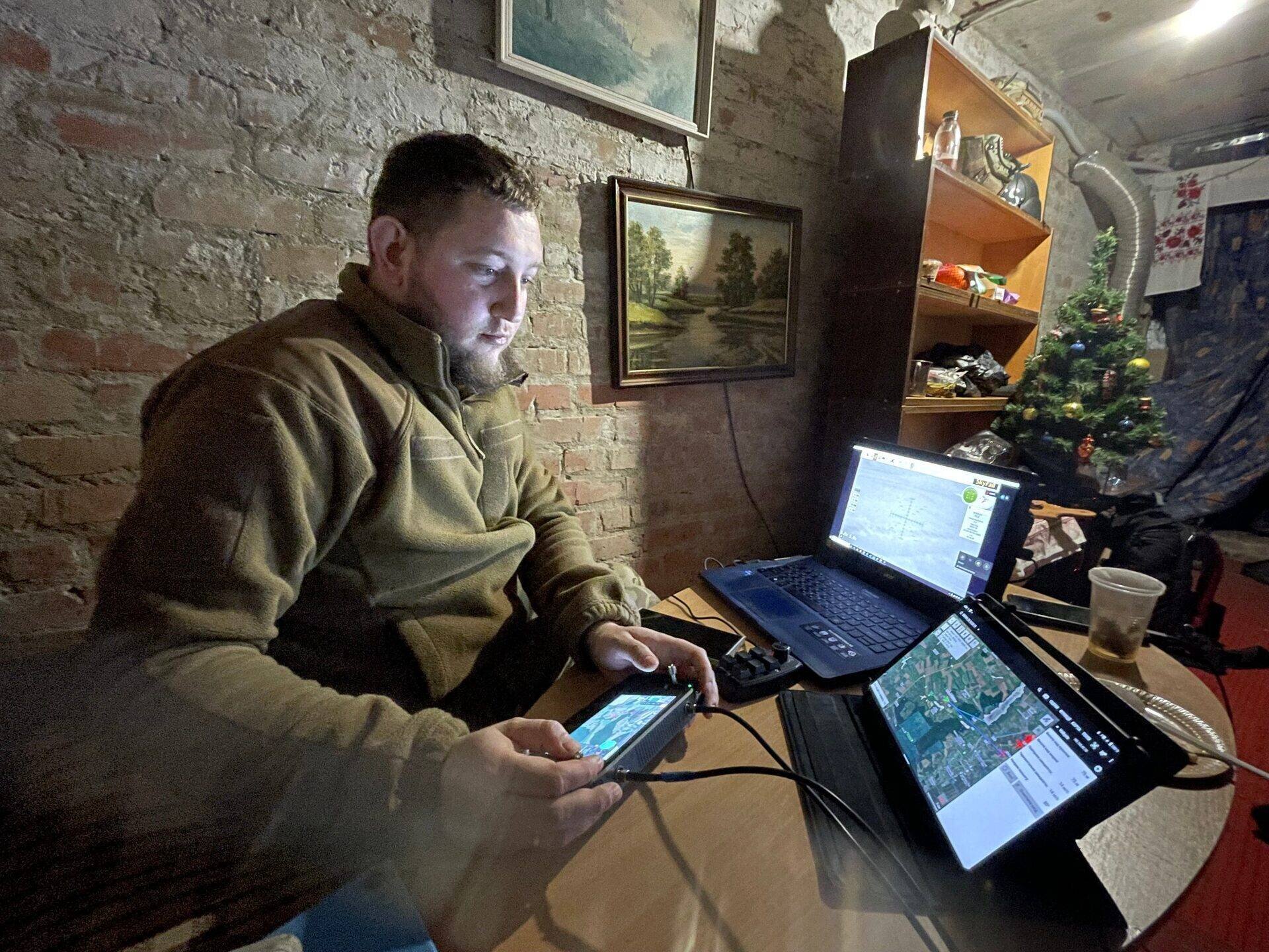 Makalatura guide un Vampire vers sa cible à Lyptsi