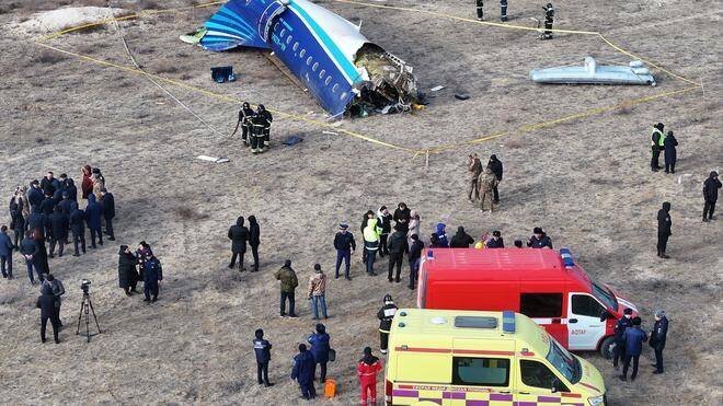 Crash d'avion: la Ukraine voit la Russie responsable de l'accident de l'avion de passagers azerbaïdjanais.