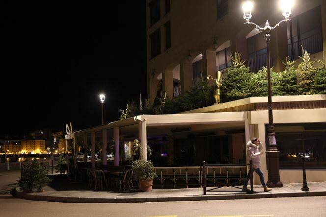 Le bar Le Lamparo, à Ajaccio, en Corse, le 24 décembre 2024.