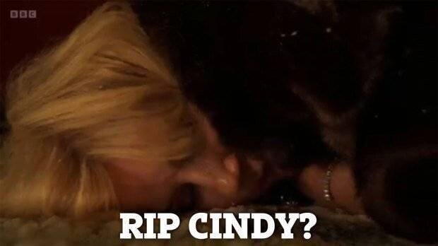 Cindy Beale attaquée dans EastEnders