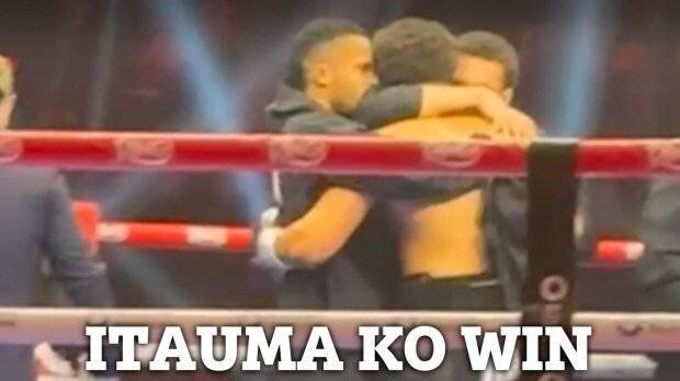 Moses Itauma célèbre sa victoire par KO
