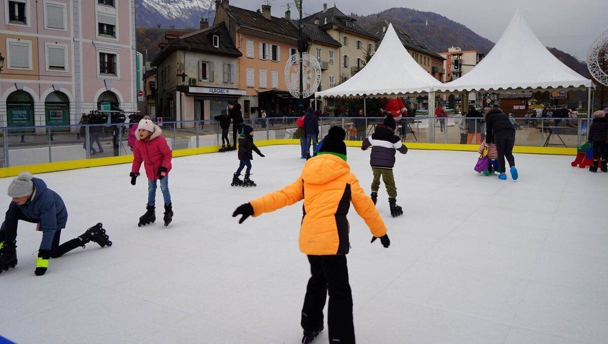 Patinoire Neige et Glace à Albertville ouverte jusqu'au 5 janvier 2025
