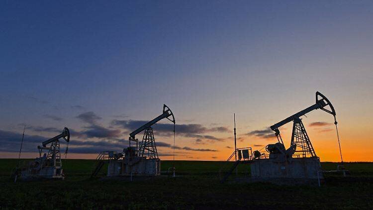 L'Europe se libère progressivement des importations de pétrole et de gaz russes.