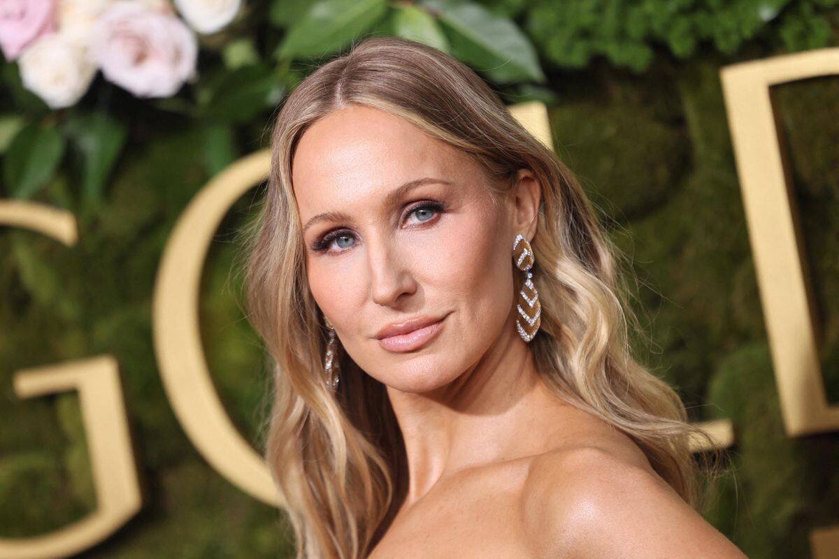 US-Komikerin Nikki Glaser bei den 82. Golden Globe Awards, Beverly Hilton Hotel, Beverly Hills, 5. Januar 2025.