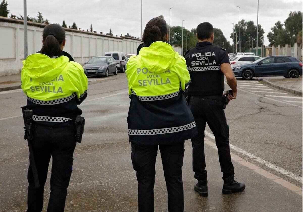 Agentes de la Policía Local de Sevilla