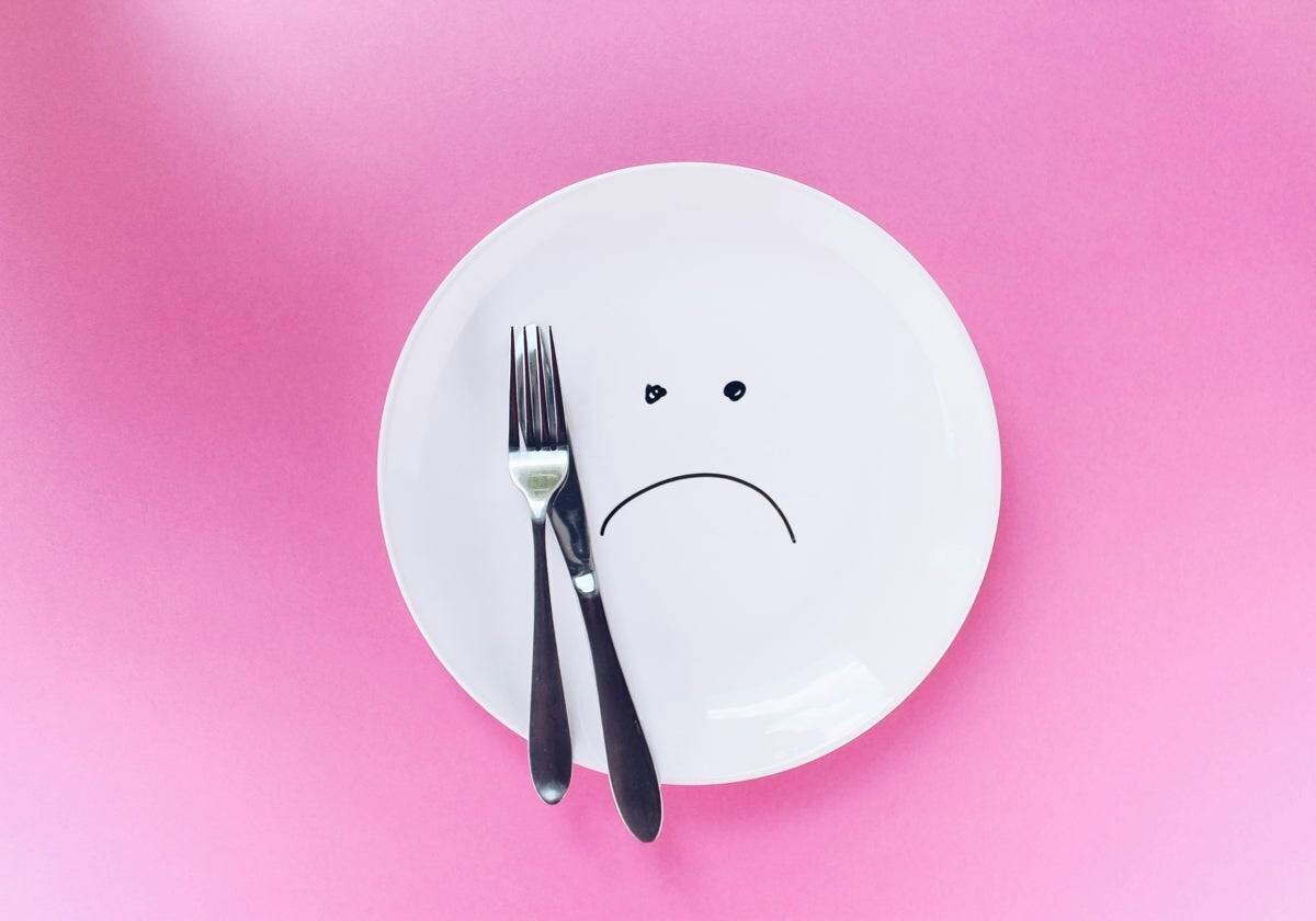 Pourquoi la diète de la piña ou l'artichaut ne sont pas une bonne idée.